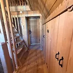 شاليه Krzeptowskiego 18 *