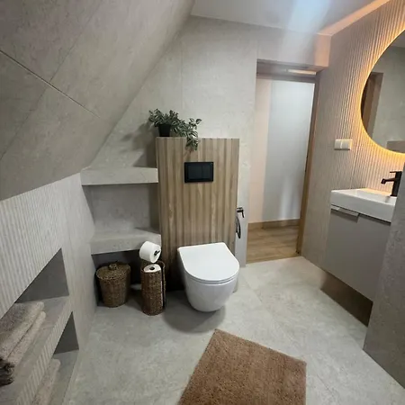 Krzeptowskiego 18 木屋 *